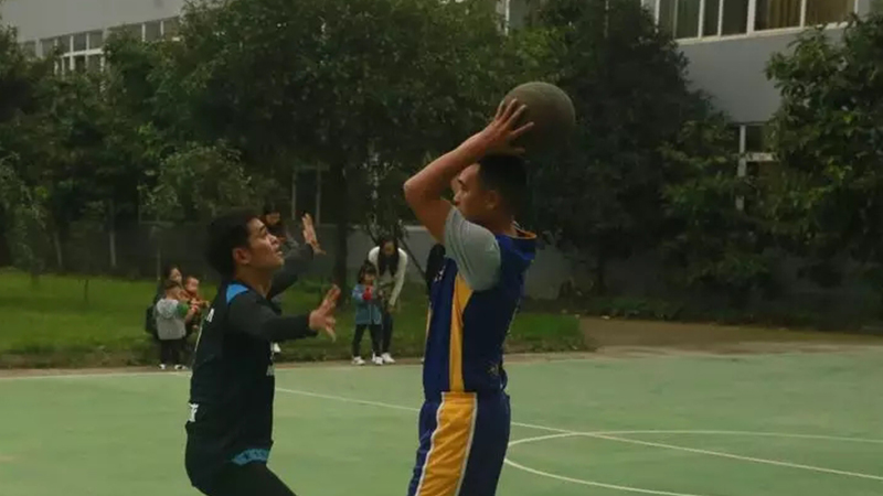 J9九游会真人游戏第一品牌vs海峡科技园区篮球友谊赛