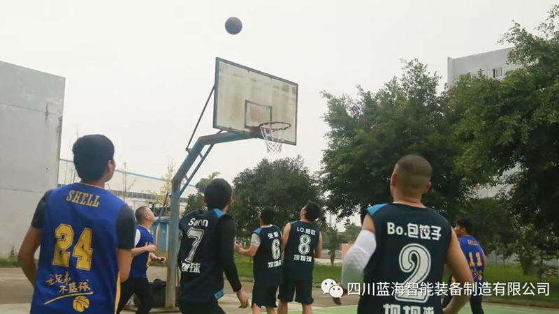 J9九游会真人游戏第一品牌vs海峡科技园区篮球友谊赛